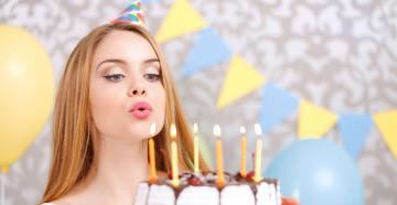 Поздравления на восемнадцать лет, пожелания на совершеннолетие Счастливый день рождения 18 лет